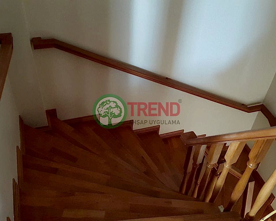 KARA�AM V�LLALARI KURTK�Y SAL�H BEY